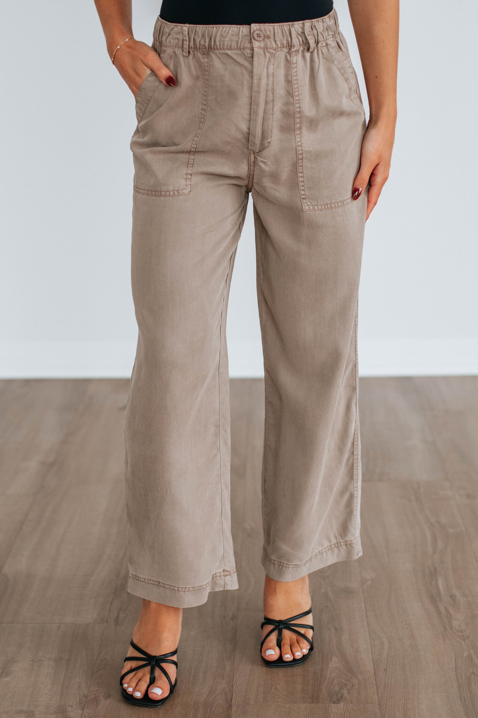 Evryn Wide Leg Pants - Image 4