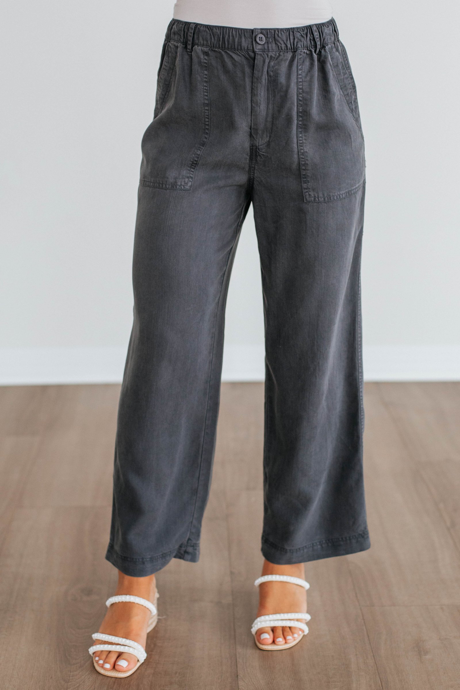 Evryn Wide Leg Pants - Image 14