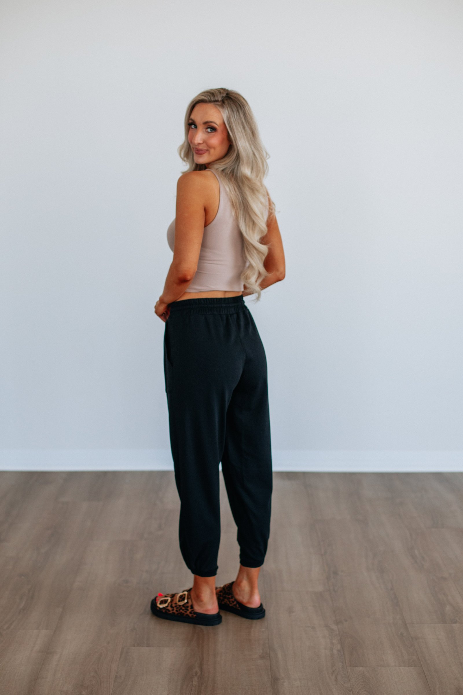 Tattum Lounge Joggers - Image 9
