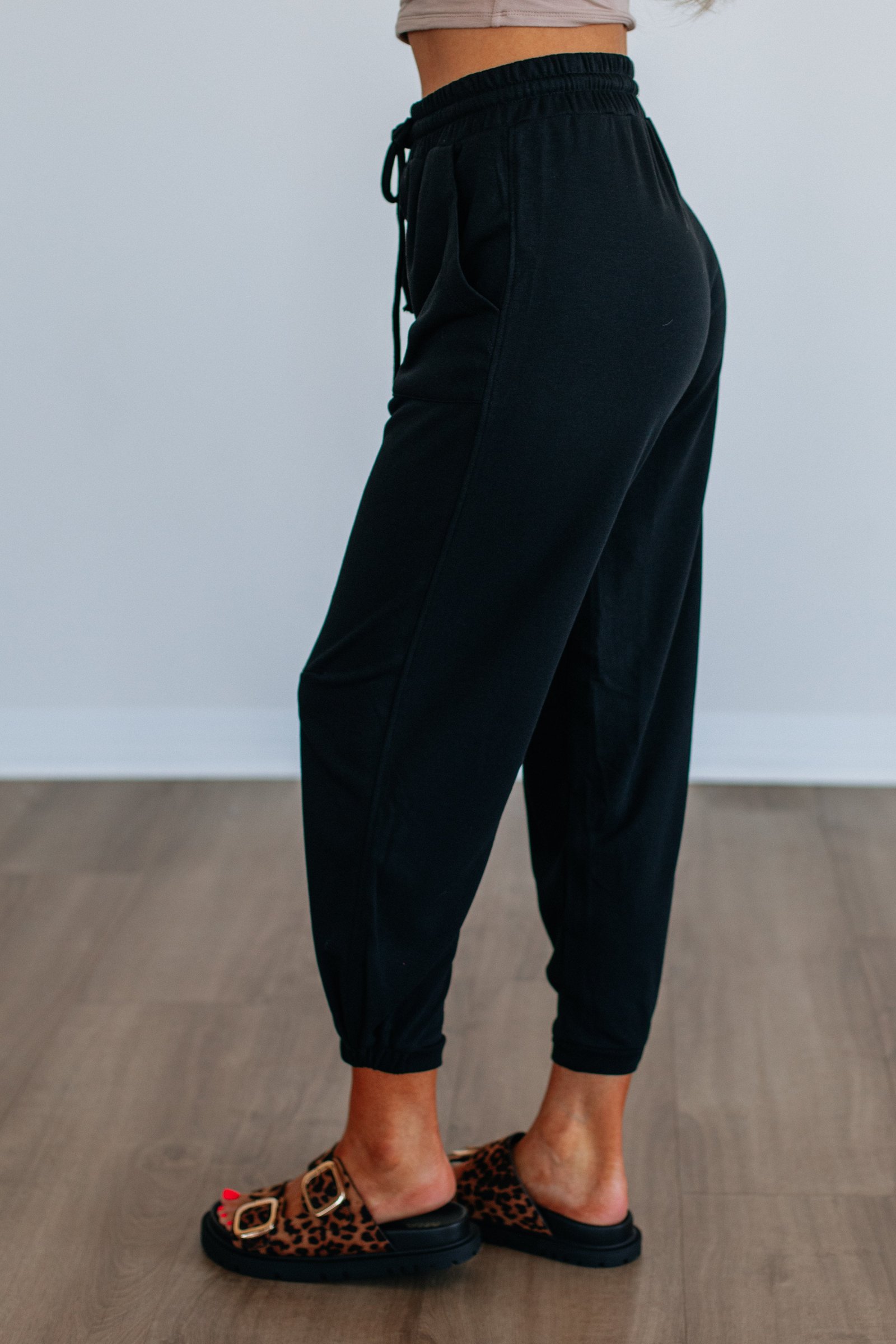 Tattum Lounge Joggers - Image 10